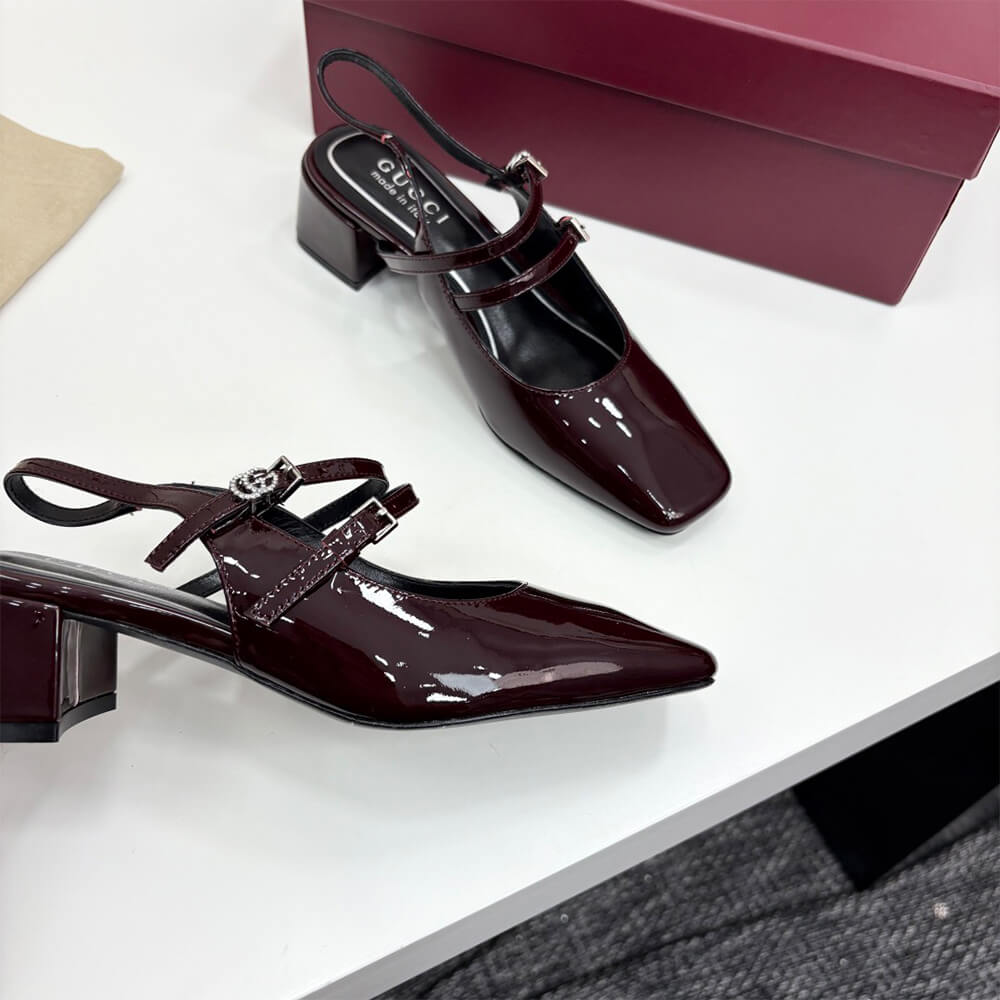 Gucci Women s pump with Double G