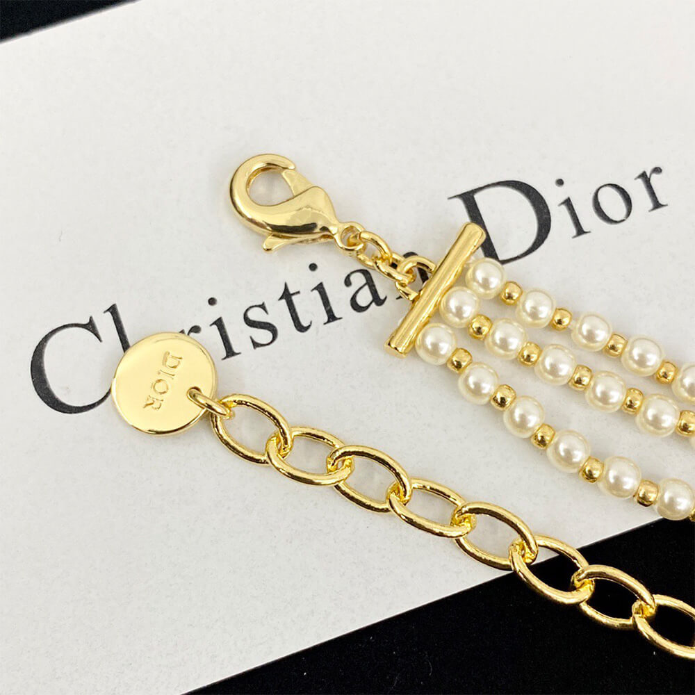 DIOR PEARL NECKLACE