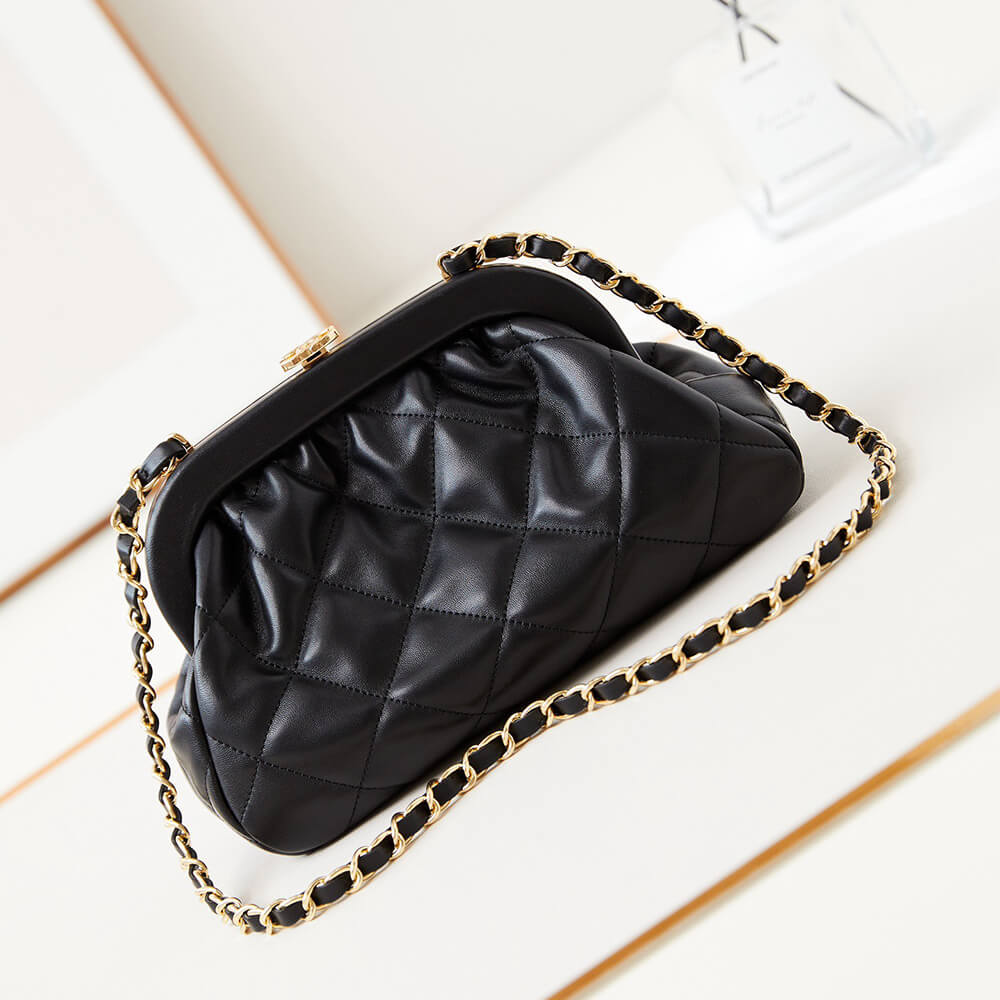 Chanel Clutch(HIGH-END GRADE)