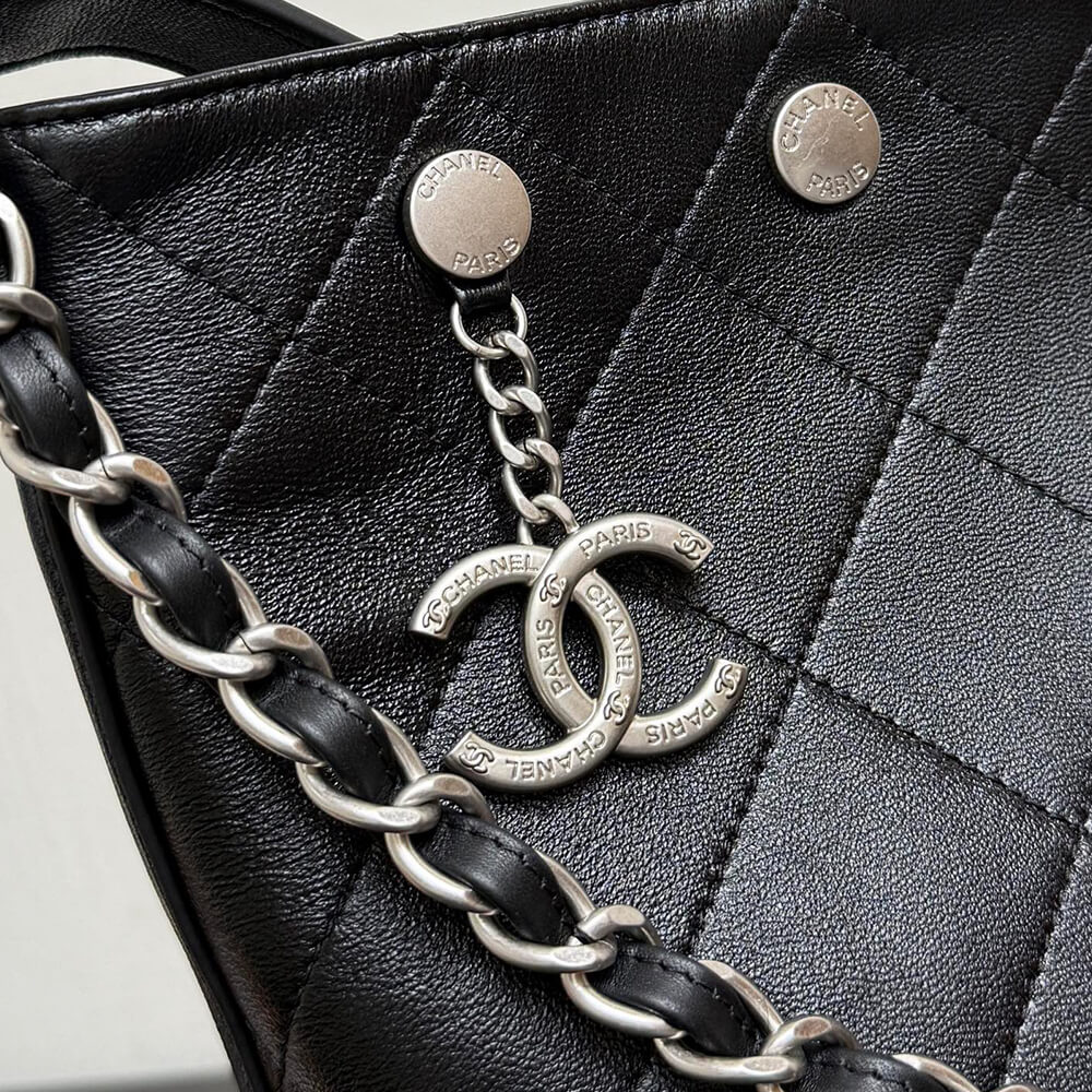 CHANEL Large Bucket Bag(high-end grade)
