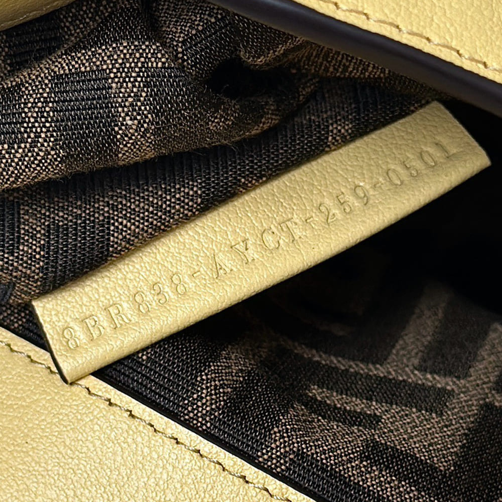 Fendi Spy Small(HIGH-END GRADE)