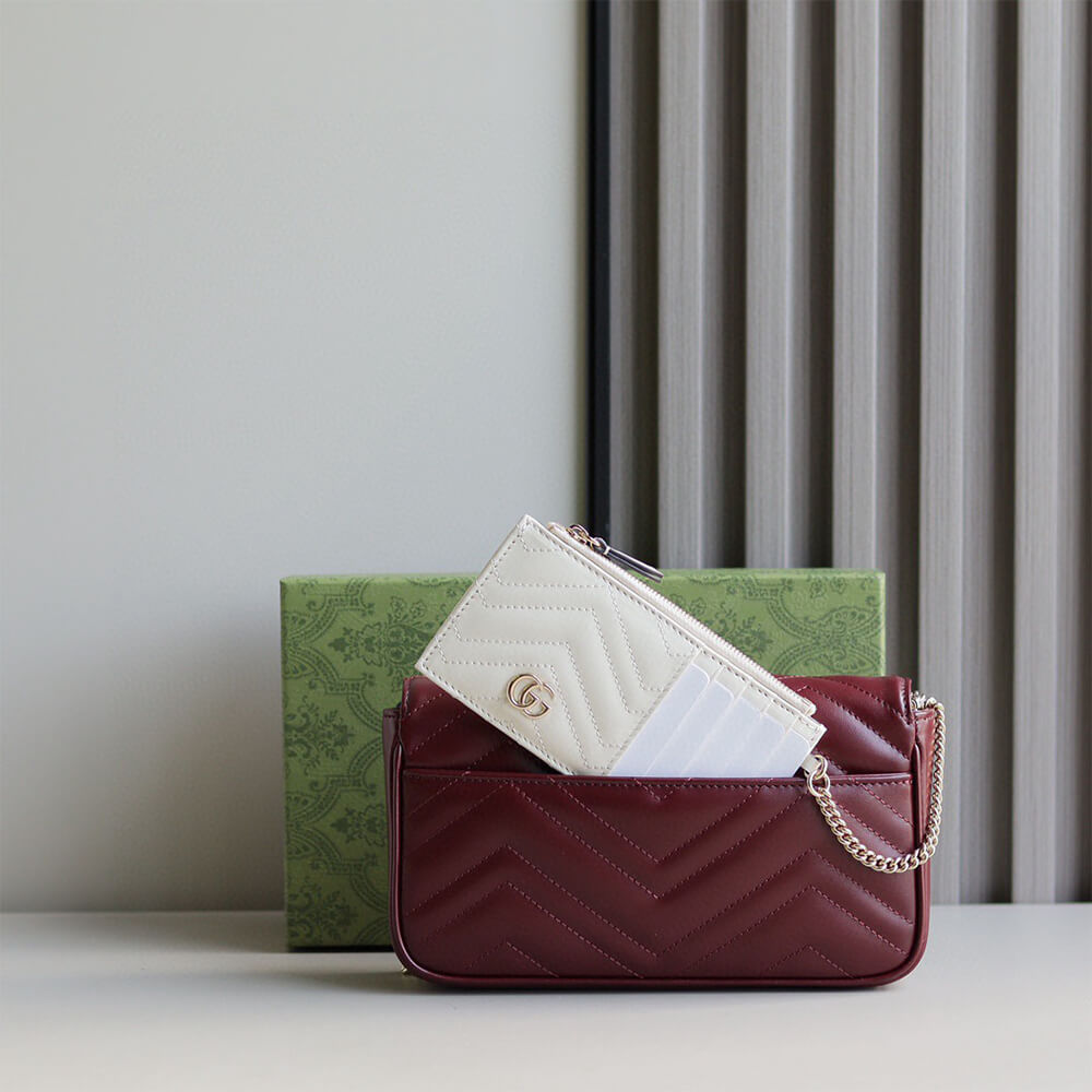 GG Marmont small shoulder bag