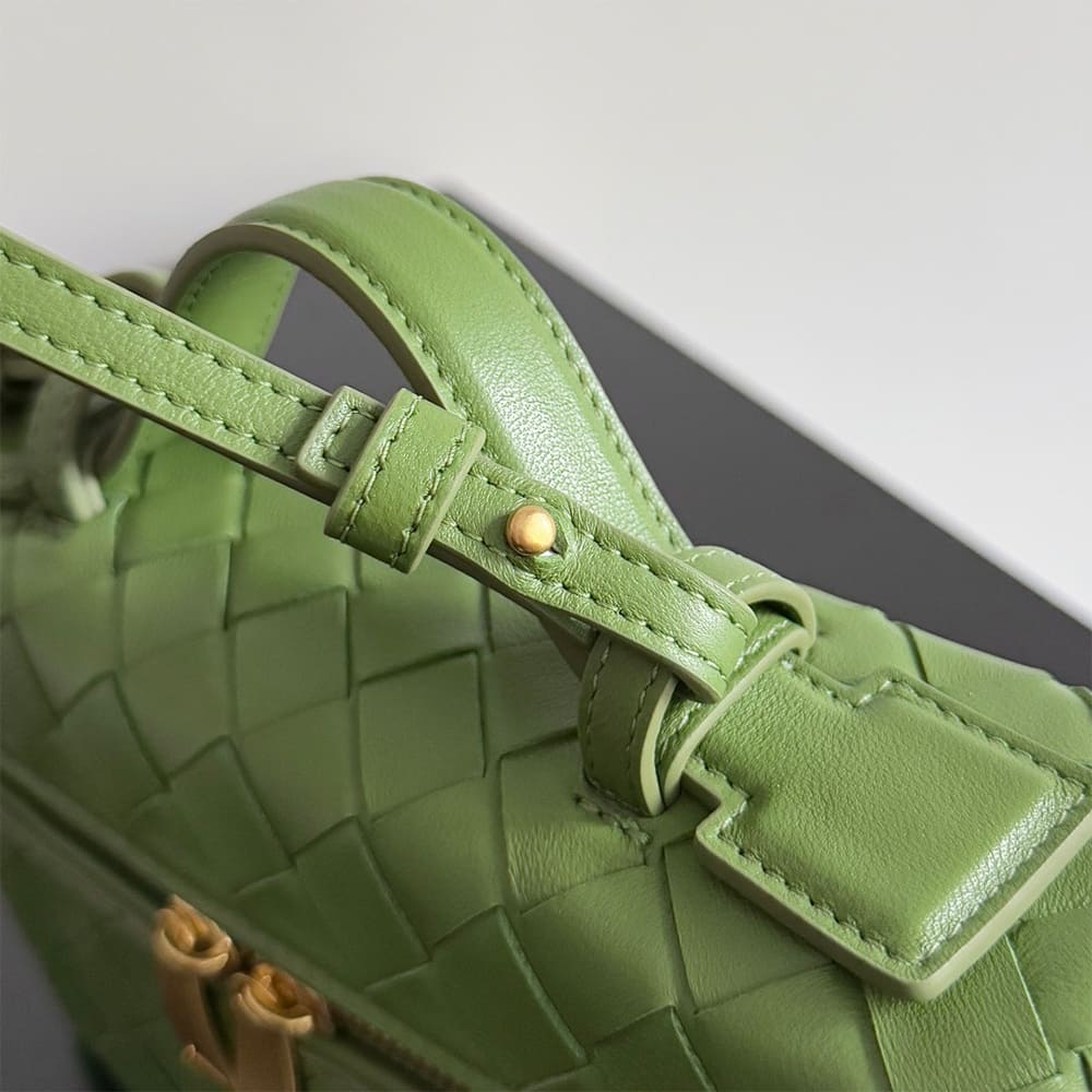 Bottega Veneta Bang Bang Vanity Case(high-end grade)