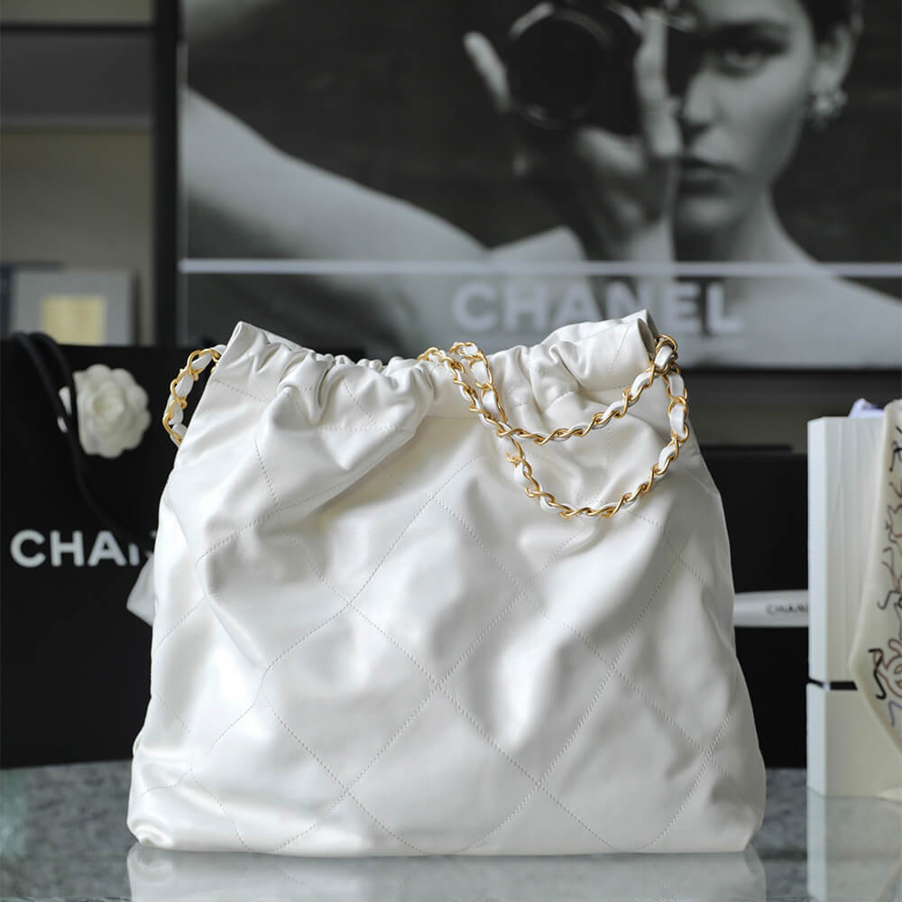 CHANEL 22 HANDBAG(high-end grade)