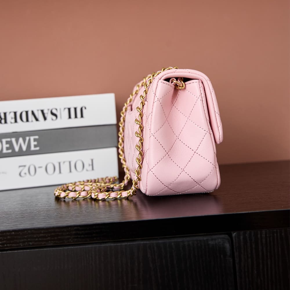 CHANEL Mini Flap Bag(HIGH-END GRADE)
