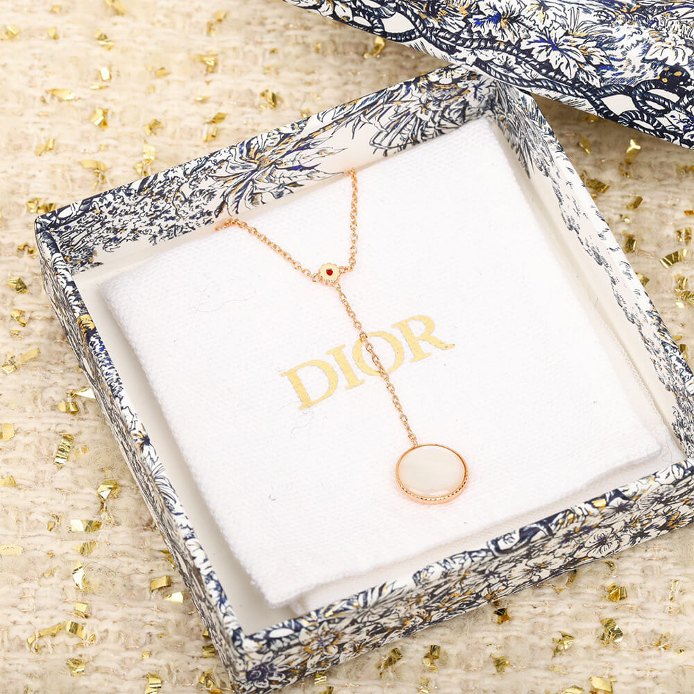 DIOR necklace