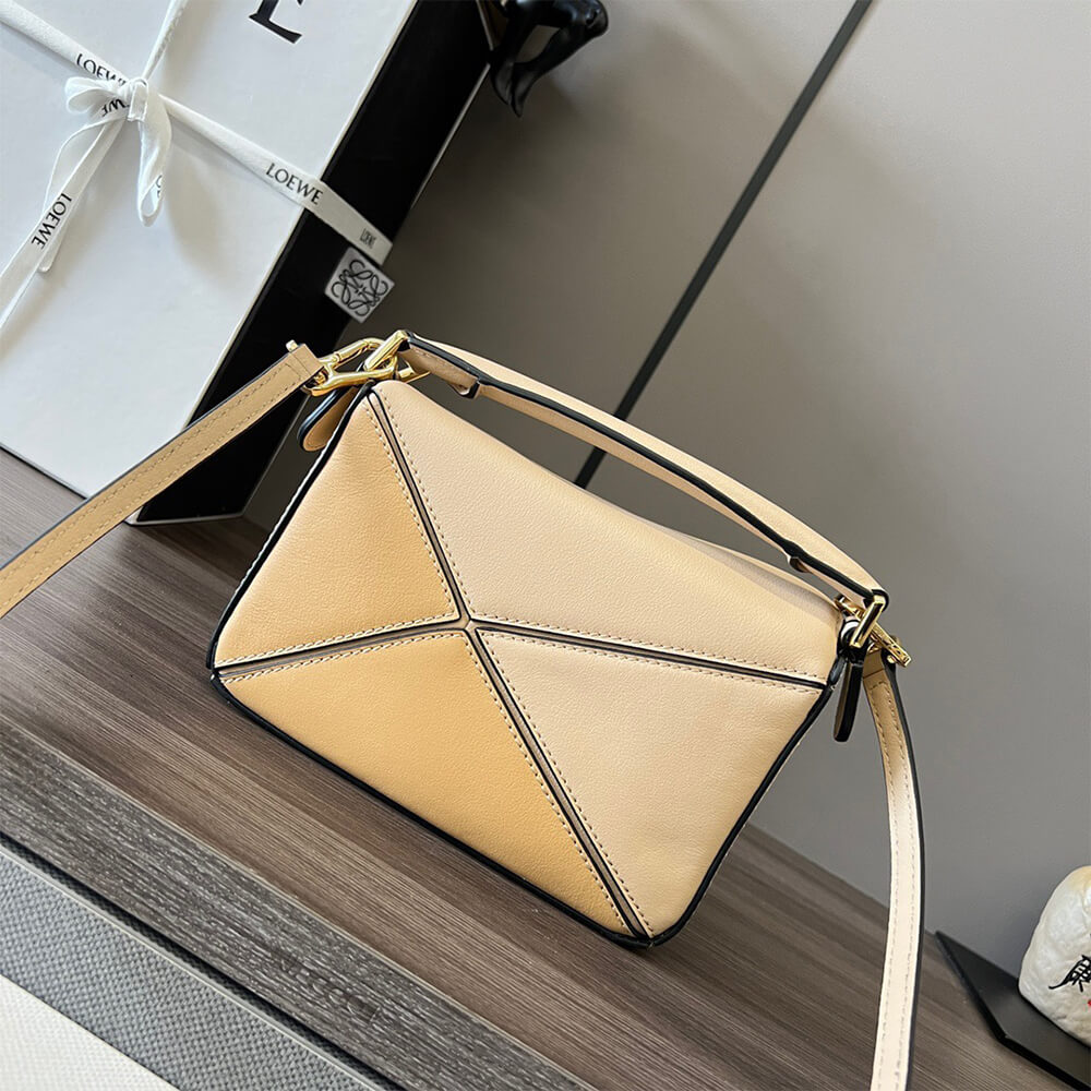 LOEWE Mini Puzzle bag