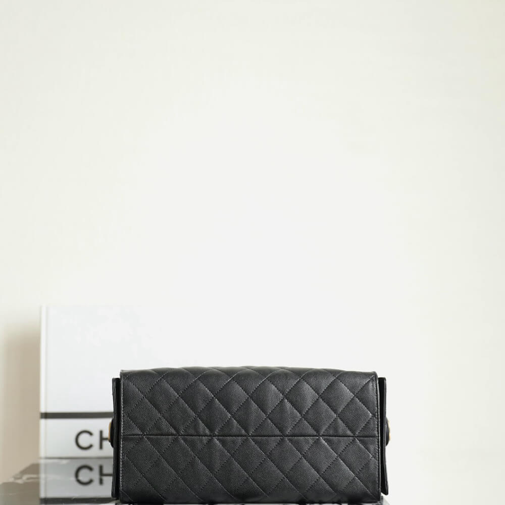 CHANEL 25 Medium Handbag(tax-free Grade)