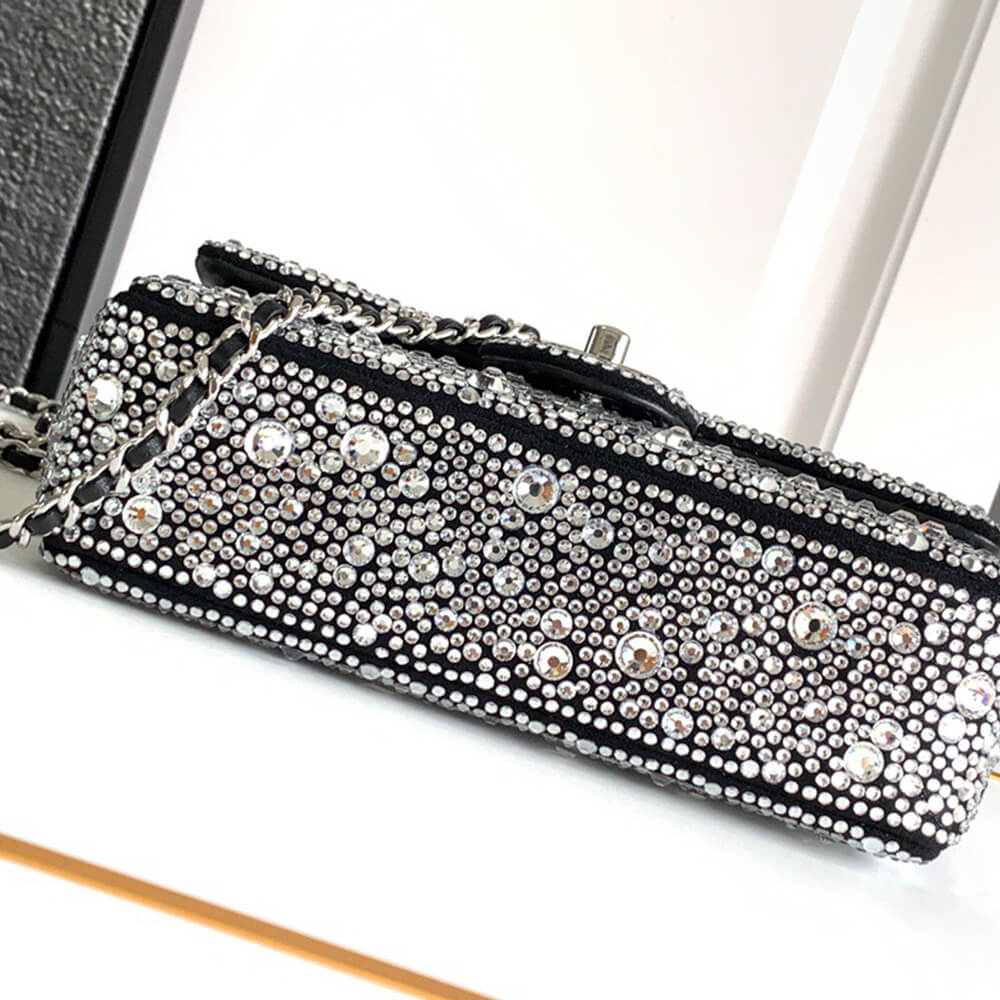 Chanel mini flap(HIGH-END GRADE)