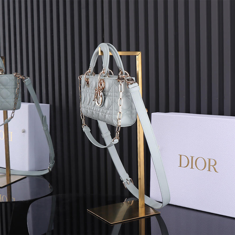 Dior Small Lady D-Joy Bag(HIGH-END GRADE)