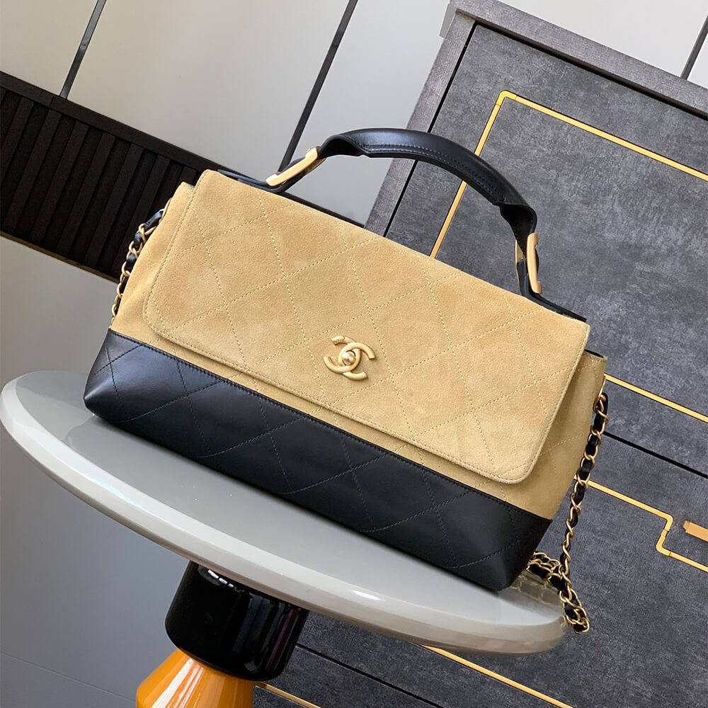 Chanel Bag on 25 Fashion Show(HIGH-END GRADE)