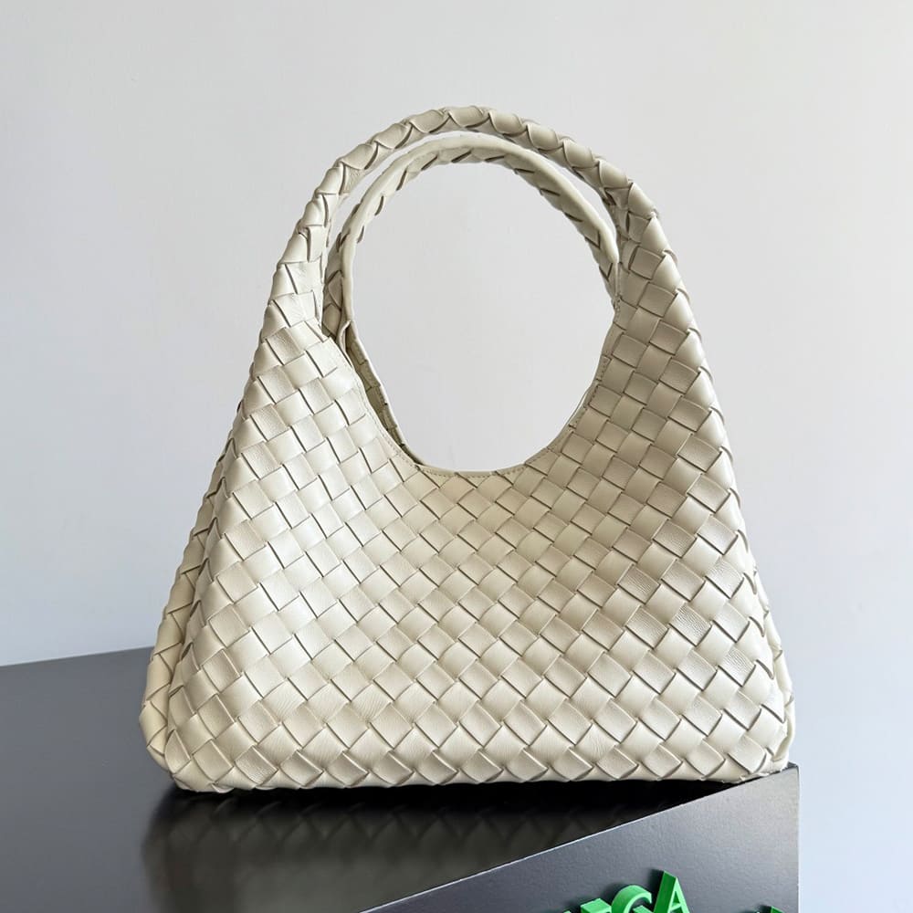 Bottega Veneta Medium Campana(HIGH-END GRADE)