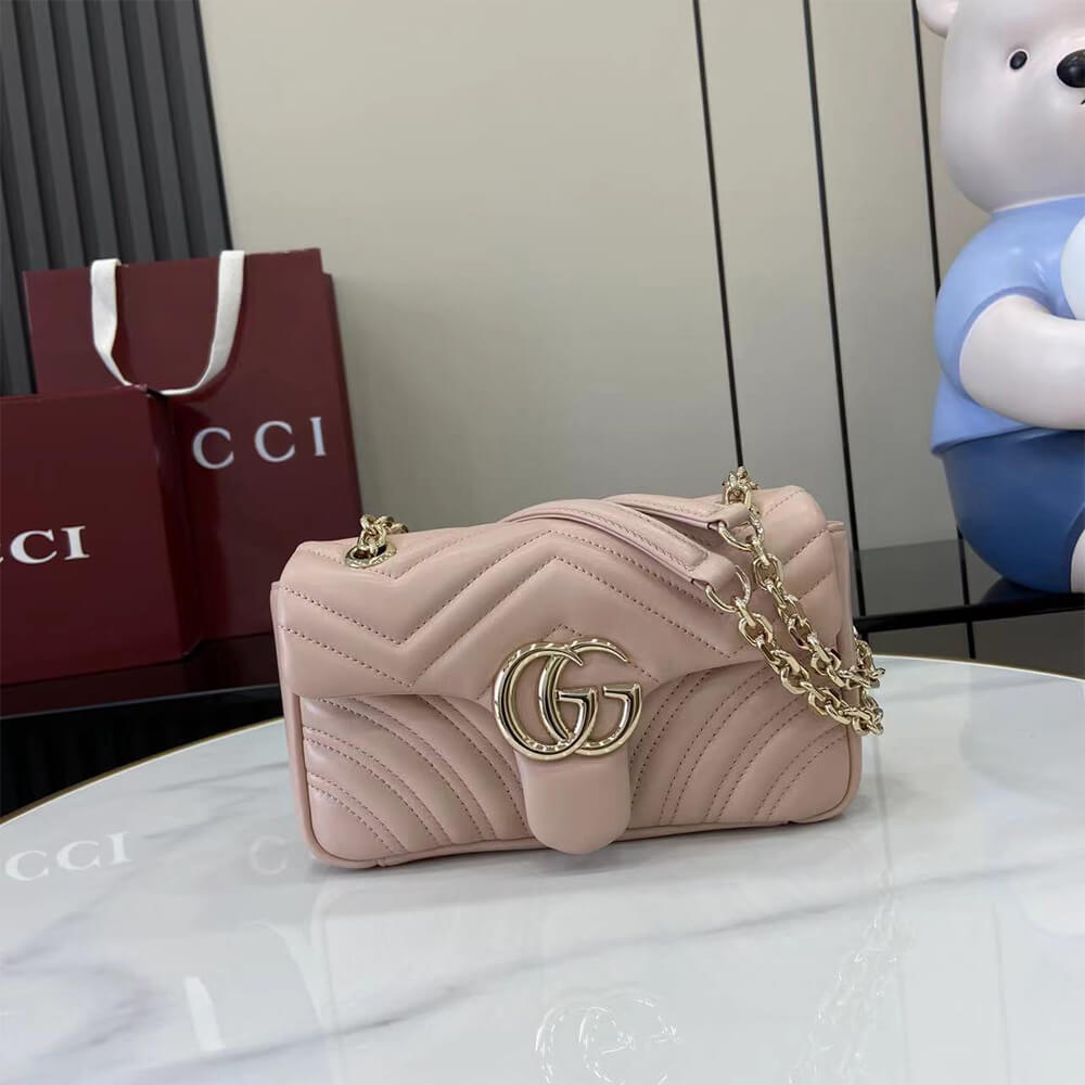 NEW GG Marmont small shoulder bag