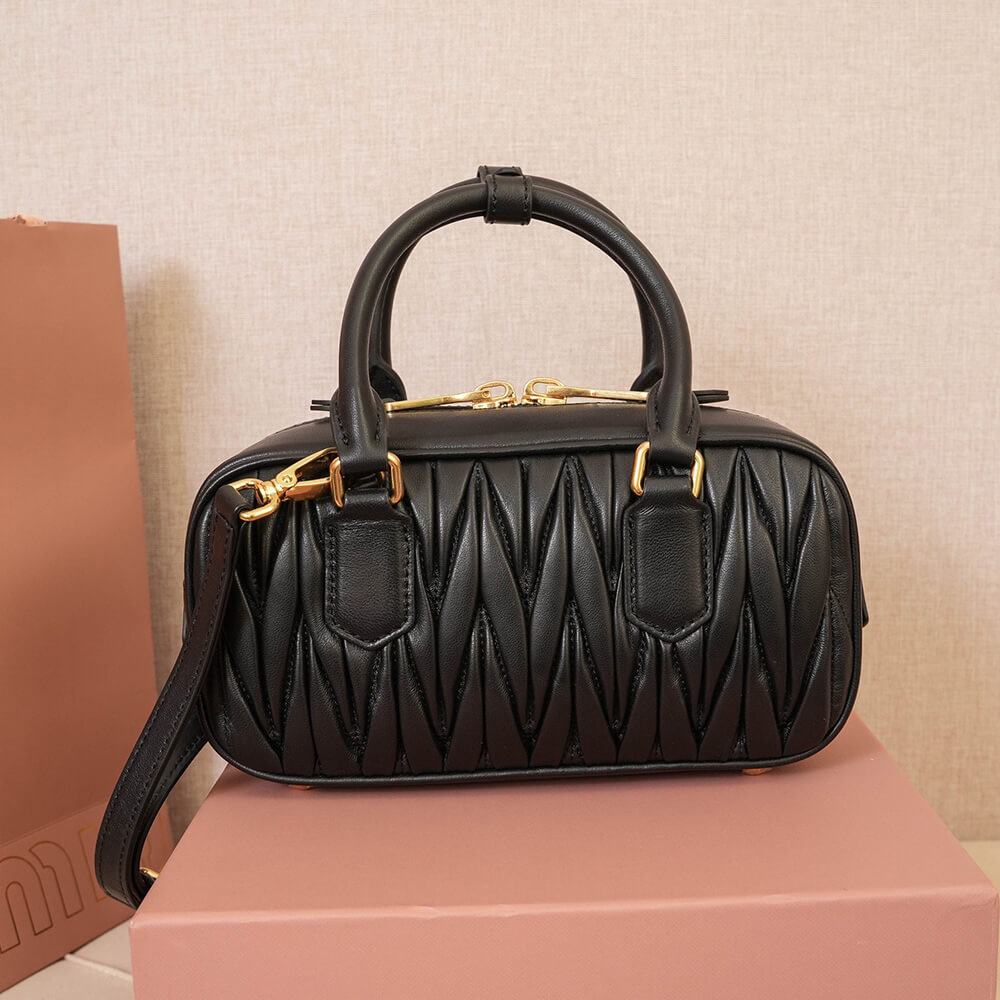 MIUMIU Medium Arcadie matelasse nappa Bag(HIGH-END GRADE)