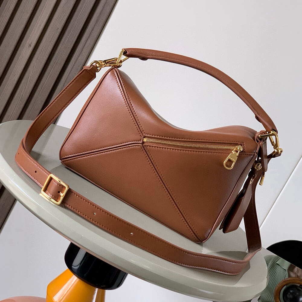 Loewe Small Featherlight Puzzle bag in nappa lambskin(HIGH-END GRADE)