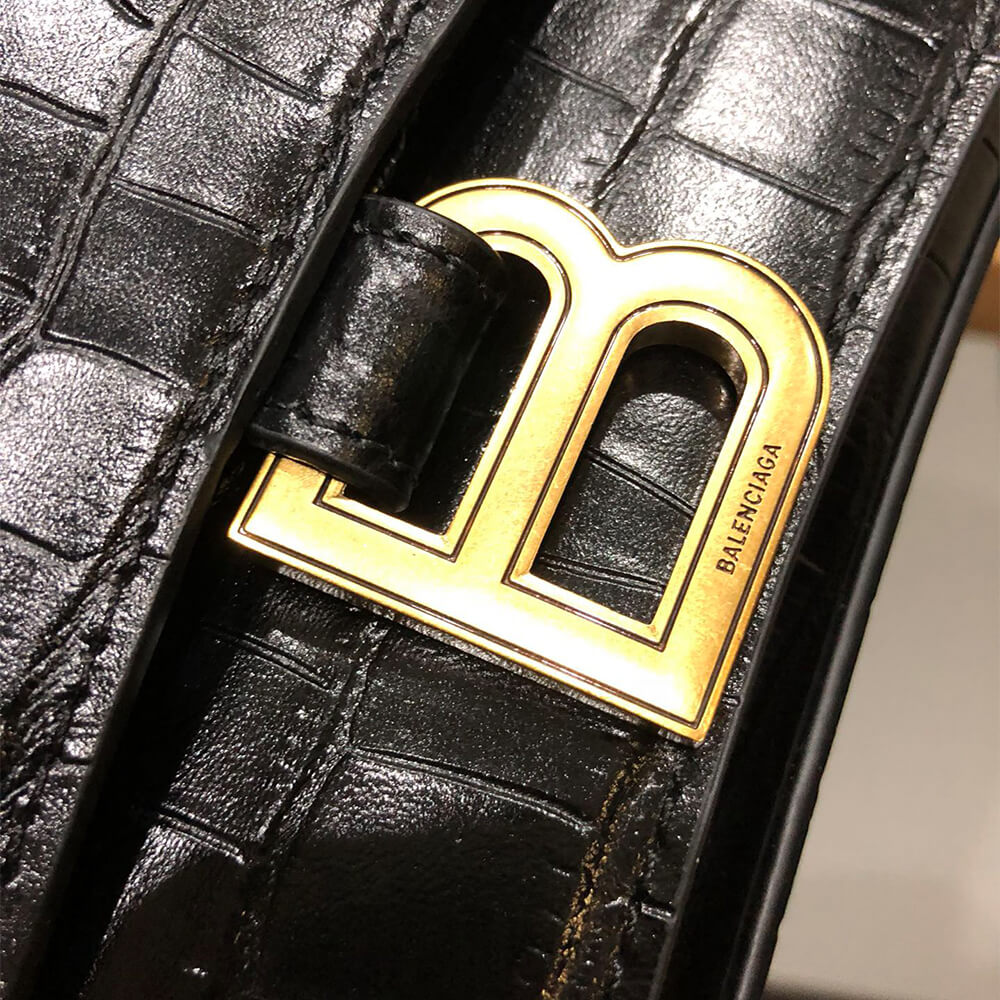 Balenciaga Women s Crush Chain Bag Small(HIGH-END GRADE)