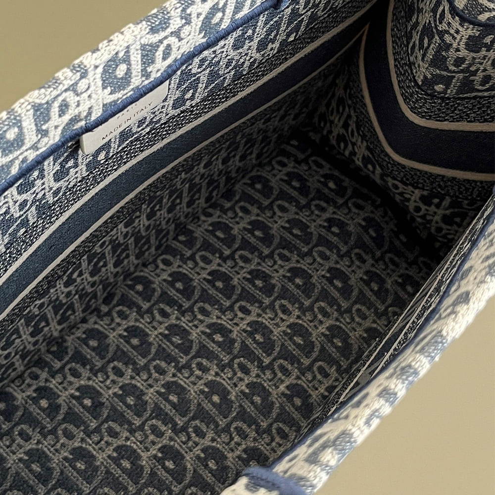 Dior Medium Dior Book Tote