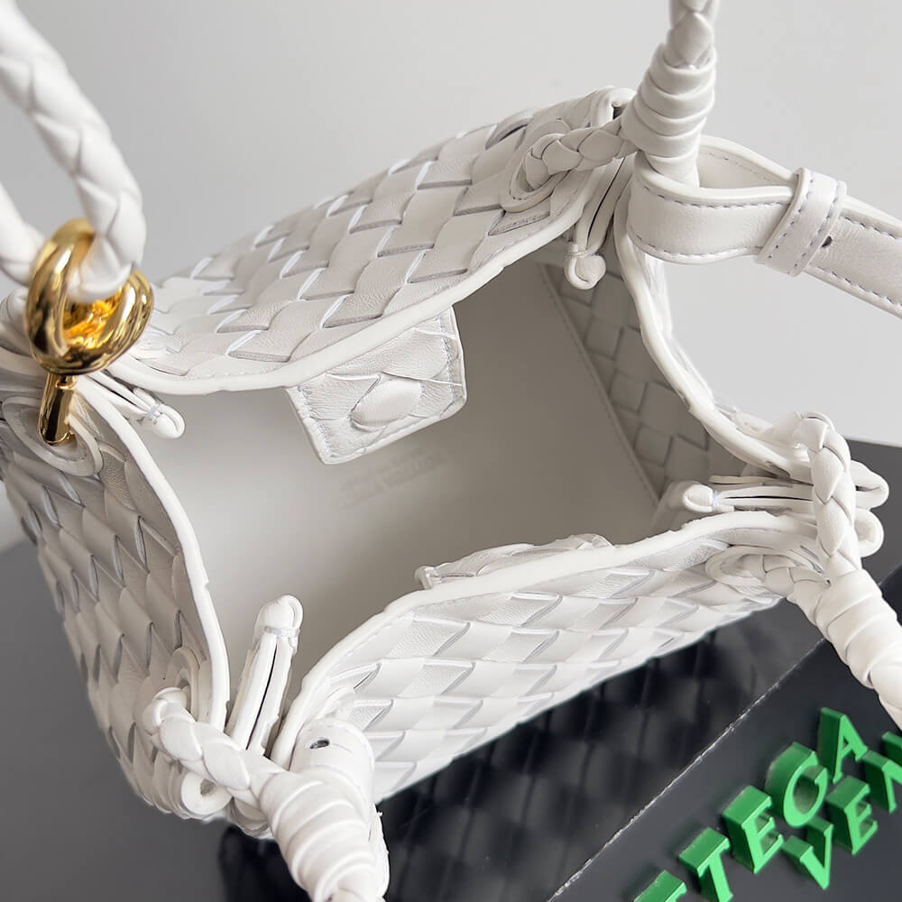 Bottega Veneta Small Parachute(High-end Grade)